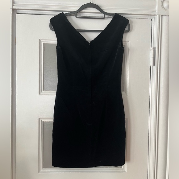 Vintage velvet minidress. - Picture 1 of 11